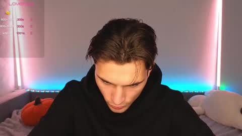 Den online show from November 25, 2025, 11:21 am