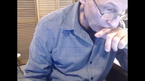 Snapshot of denn_jett chatting on January 22, 2025, 2:37 am Den  Jet online show from January 22, 2025, 2:37 am