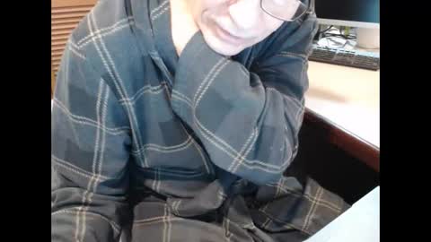 Snapshot of denn_jett chatting on January 25, 2025, 10:29 am Den  Jet online show from January 25, 2025, 10:29 am