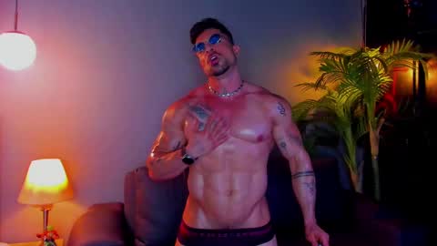 dennis_cox_ online show from October 19, 2025, 10:54 pm