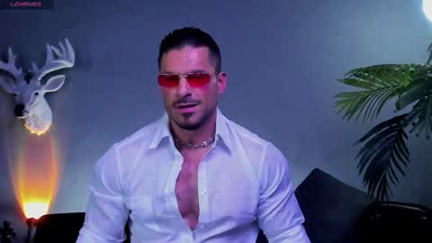 dennis_cox_ online show from February 3, 2026, 2:53 am