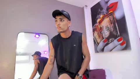 Dennis Kinsey online show from April 20, 2026, 8:32 pm