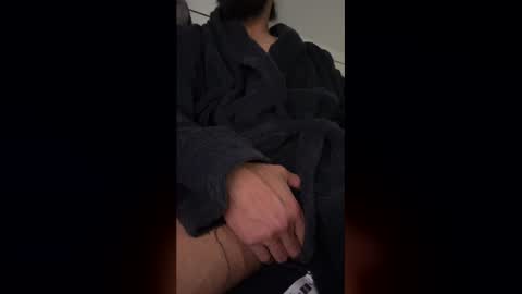 Dennisnl91 online show from April 21, 2026, 7:47 am