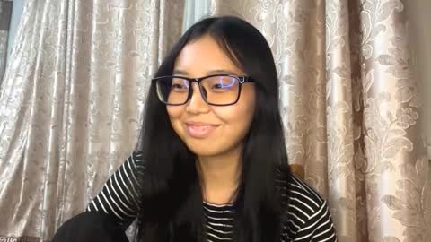 Snapshot of dennyglausier chatting on October 30, 2025, 2:18 pm Denny online show from October 30, 2025, 2:18 pm