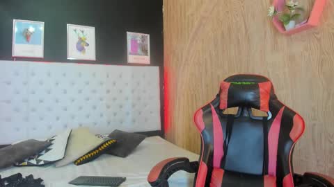 dennyzeans online show from January 10, 2026, 11:12 am