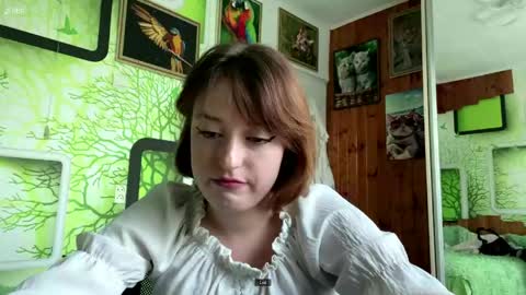 Lira online show from May 22, 2026, 4:34 pm