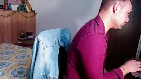 Dereck Mills3 online show from January 13, 2026, 2:39 am