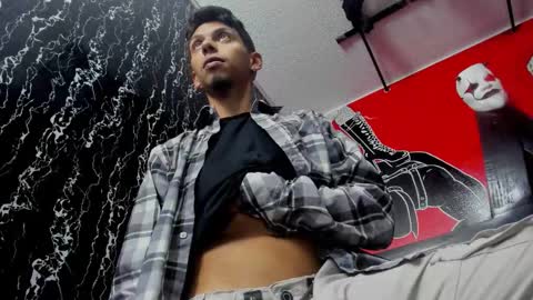 Snapshot of dereck_monroe chatting on February 17, 2026, 10:34 am Dereck online show from February 17, 2026, 10:34 am