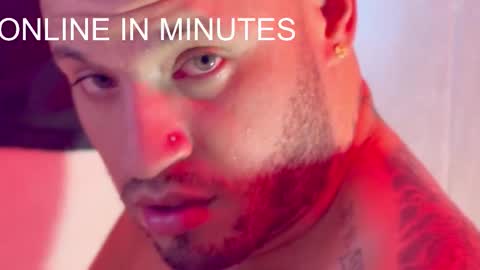 Snapshot of dereckgreen chatting on November 12, 2025, 2:06 pm dereckgreen online show from November 12, 2025, 2:06 pm