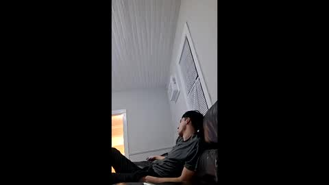 derekato online show from March 1, 2026, 2:13 am