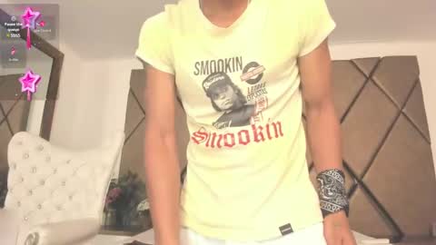 Snapshot of derekwildx chatting on March 4, 2025, 10:27 pm derekwildx online show from March 4, 2025, 10:27 pm