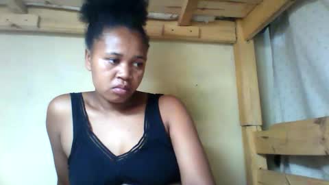 Snapshot of derissa chatting on March 19, 2026, 6:45 pm derissa online show from March 19, 2026, 6:45 pm