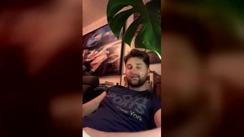 derkleinerabauke online show from April 18, 2026, 8:09 pm