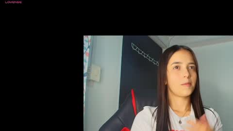 derly_cuervo703031 online show from May 17, 2026, 4:47 pm