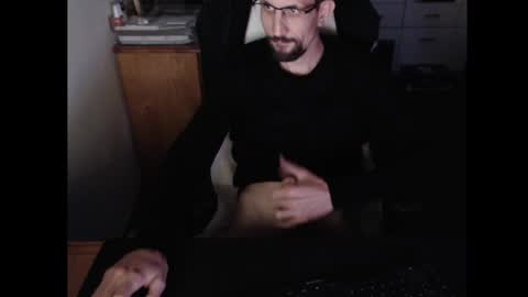 Snapshot of dermattes chatting on October 11, 2025, 3:21 pm dermattes online show from October 11, 2025, 3:21 pm