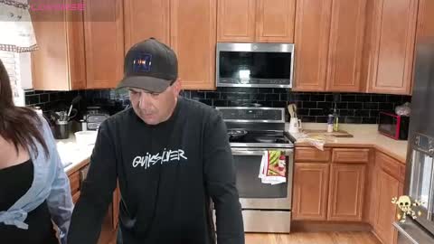 Derrick 52 and Brittany 50 online show from April 25, 2026, 4:26 pm