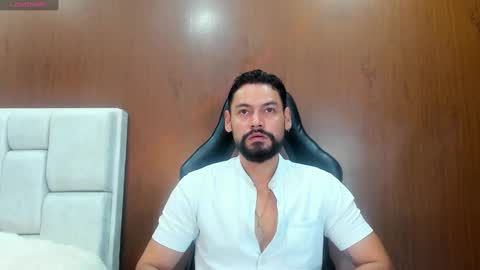 DerryBigger CM online show from October 9, 2025, 4:05 pm