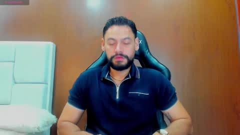 DerryBigger CM online show from November 12, 2025, 2:50 pm