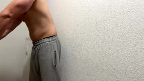 Tom online show from November 21, 2025, 3:22 pm