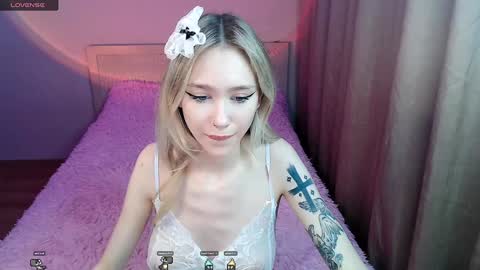 Ari online show from February 6, 2025, 7:18 pm