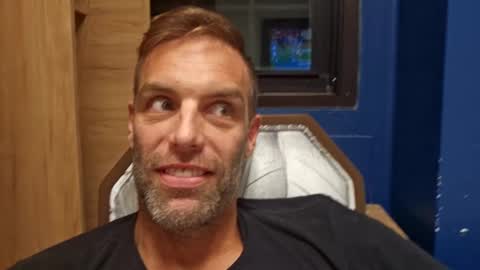 Snapshot of desertan20 chatting on November 10, 2025, 12:31 am Tall and Handsome online show from November 10, 2025, 12:31 am