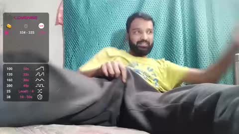 desi_boy799417 online show from February 20, 2025, 5:23 am