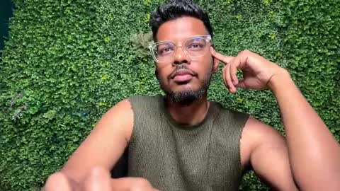 Snapshot of desi_silver chatting on January 29, 2025, 7:22 pm Desi silver online show from January 29, 2025, 7:22 pm