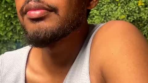 Snapshot of desi_silver chatting on January 31, 2025, 11:24 am Desi silver online show from January 31, 2025, 11:24 am