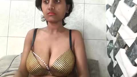 desiprincessaga online show from December 4, 2025, 4:11 am