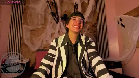 desire_ecstasy online show from October 31, 2025, 1:34 pm