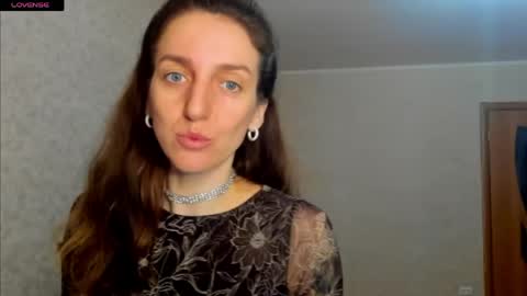 desired zoya online show from April 4, 2026, 1:52 pm