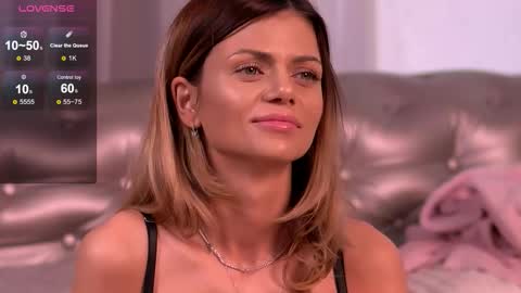 Snapshot of desiredmia_ chatting on January 15, 2026, 6:29 am Mia online show from January 15, 2026, 6:29 am