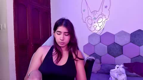 TORI AND MR. BEAR online show from September 10, 2025, 12:38 pm