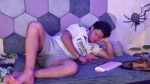 TORI AND MR. BEAR online show from October 26, 2025, 6:47 pm