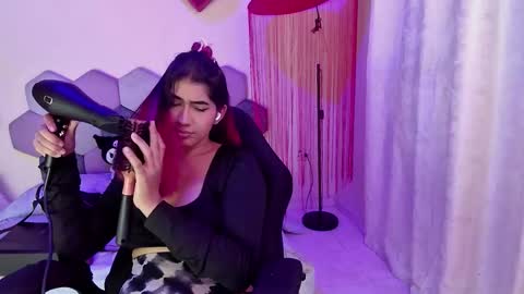 TORI AND MR. BEAR online show from March 17, 2026, 6:44 pm