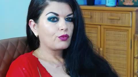 HellenMoon online show from September 8, 2025, 10:42 pm