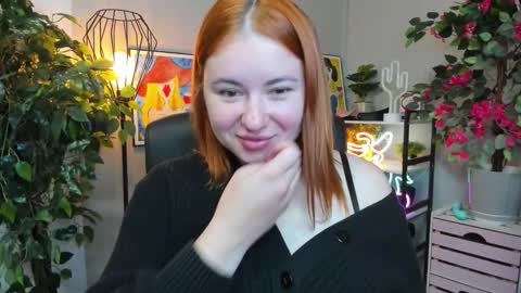 LAYLA online show from September 24, 2025, 6:28 am