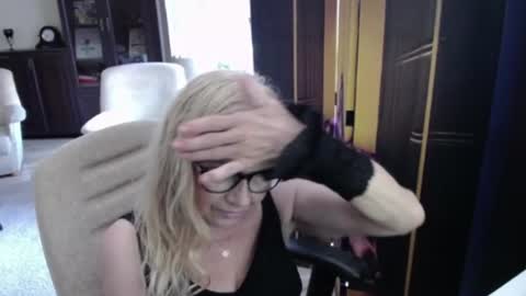 Snapshot of desiresofia chatting on June 26, 2026, 6:40 am S O F I A online show from June 26, 2026, 6:40 am