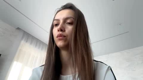 Snapshot of desirewingard chatting on April 9, 2026, 2:44 am Ksenia online show from April 9, 2026, 2:44 am
