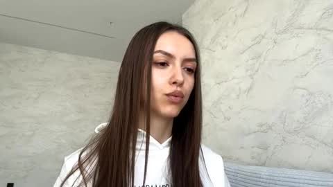 Snapshot of desirewingard chatting on May 18, 2026, 2:51 am Ksenia online show from May 18, 2026, 2:51 am