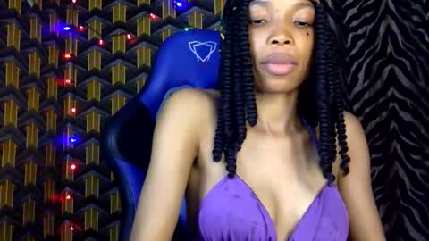 Deslimbody online show from March 18, 2026, 8:45 pm