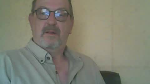 Snapshot of destelp chatting on July 19, 2026, 1:04 pm destelp online show from July 19, 2026, 1:04 pm