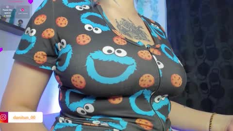 Dani online show from October 15, 2025, 2:22 am