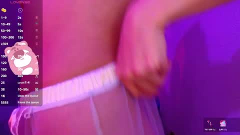 Snapshot of destinya_ chatting on June 19, 2026, 12:09 pm destinya_ online show from June 19, 2026, 12:09 pm