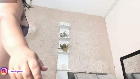 Destinysins online show from January 9, 2026, 12:41 pm