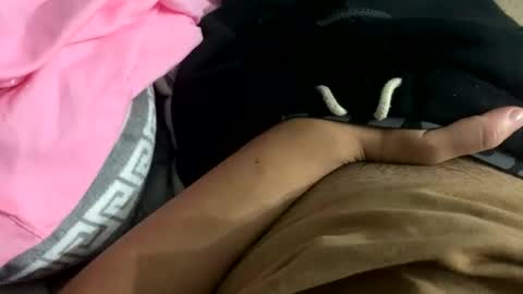 Snapshot of destrosandotelculo chatting on October 29, 2025, 1:08 am destrosandotelculo online show from October 29, 2025, 1:08 am