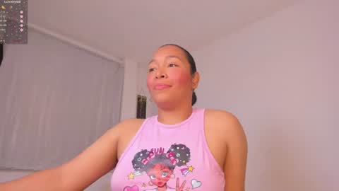 Snapshot of desty_y chatting on August 10, 2026, 12:36 am desty_y online show from August 10, 2026, 12:36 am