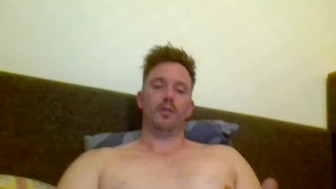 Snapshot of deutero1986 chatting on July 11, 2026, 2:47 am deutero1986 online show from July 11, 2026, 2:47 am