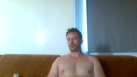 Snapshot of deutero1986 chatting on July 14, 2026, 6:02 pm deutero1986 online show from July 14, 2026, 6:02 pm