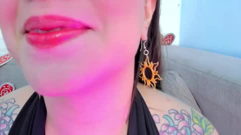 Deva Blue online show from February 15, 2025, 4:58 am